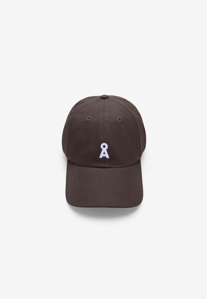 Yenaas Bold Cap