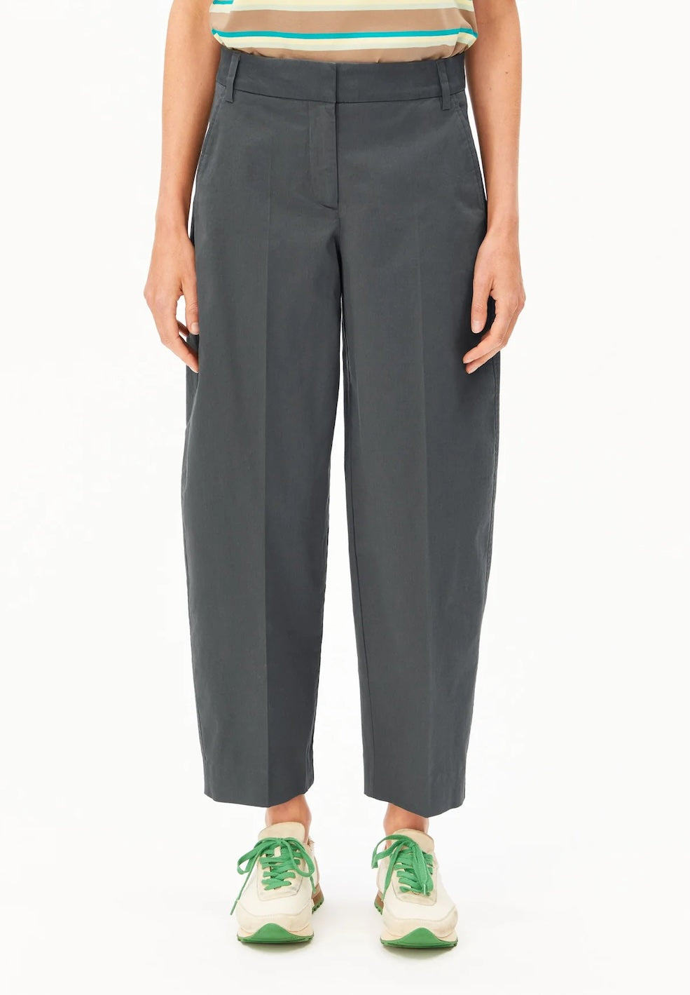 Barrel Leg Twill Pant