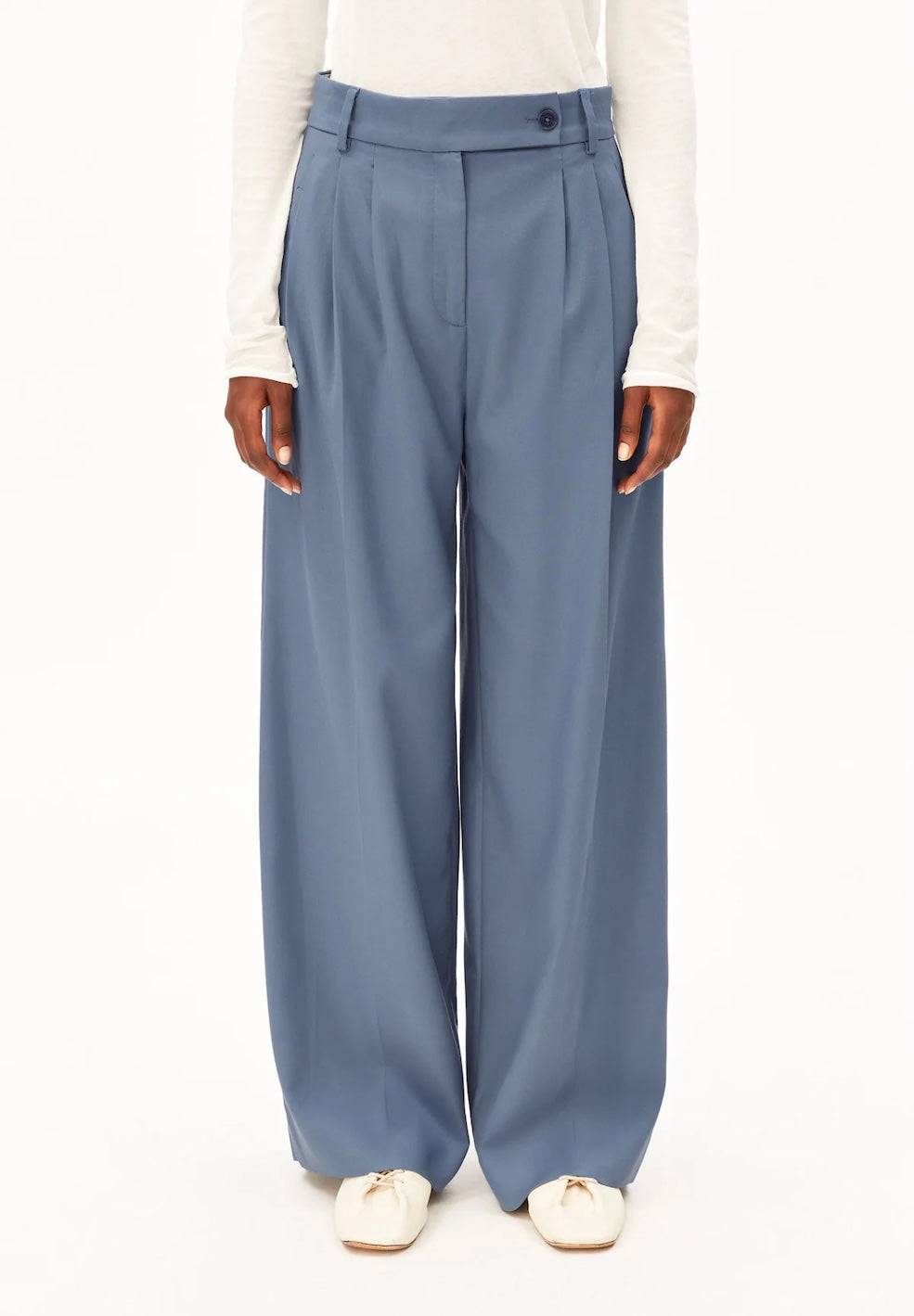 Kaayua Pant
