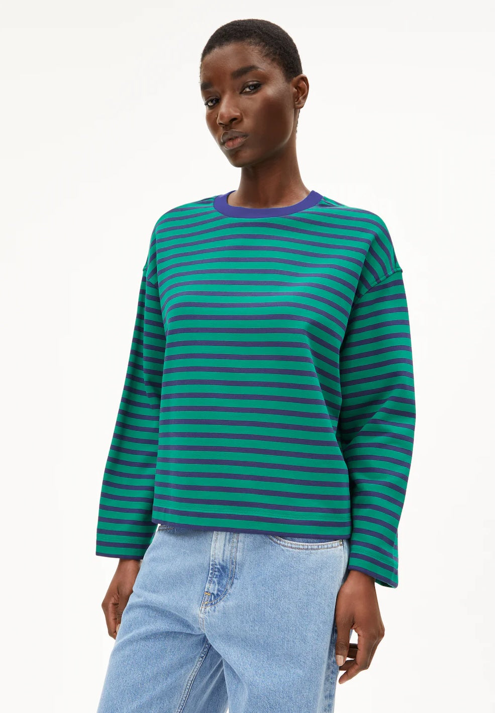 armedangels-fraanka-sweatshirt-03