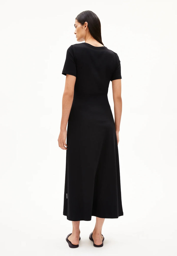 Jeltaa Jersey Dress
