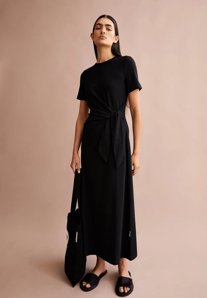 Jeltaa Jersey Dress