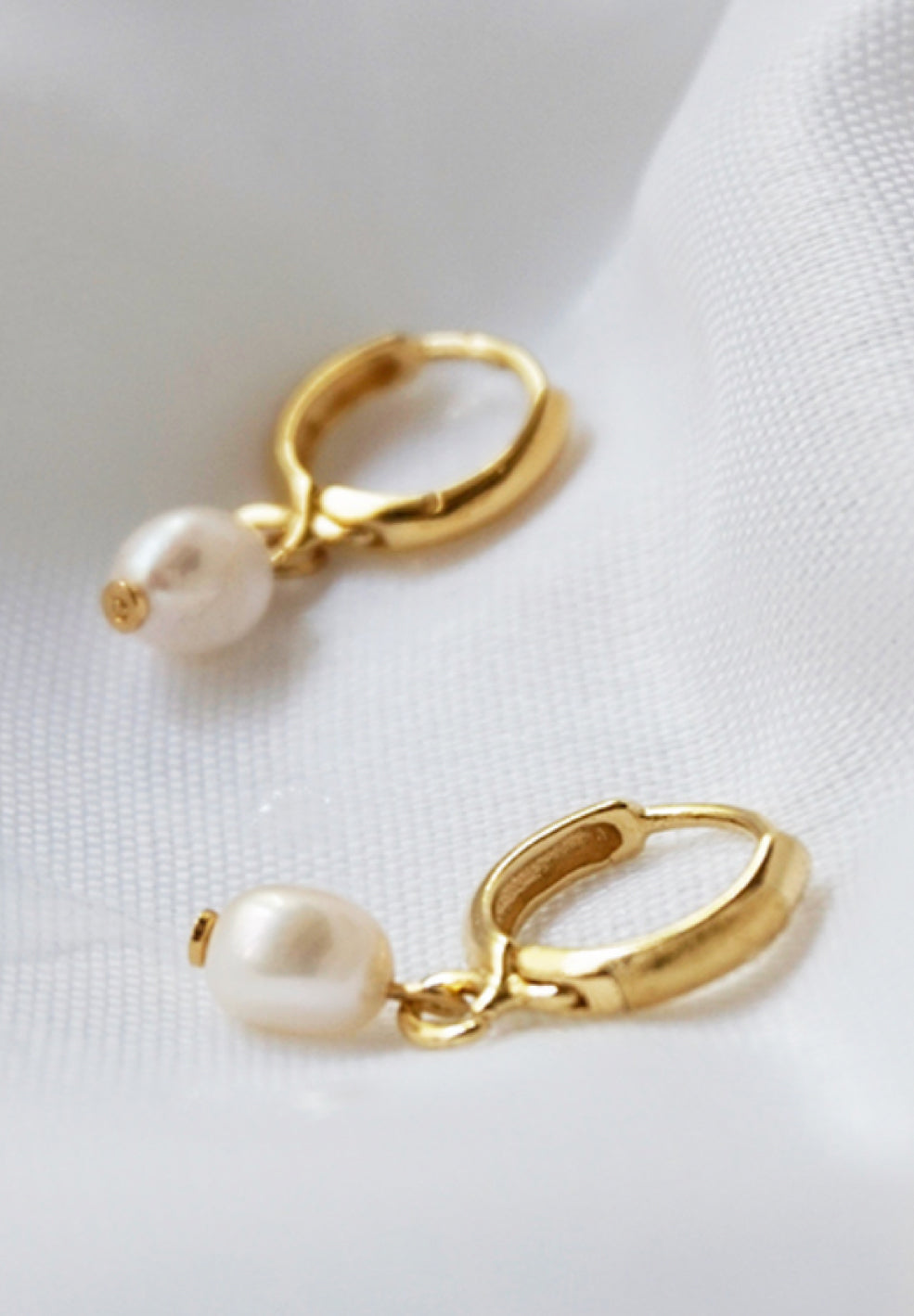 Mar Pearl Earring